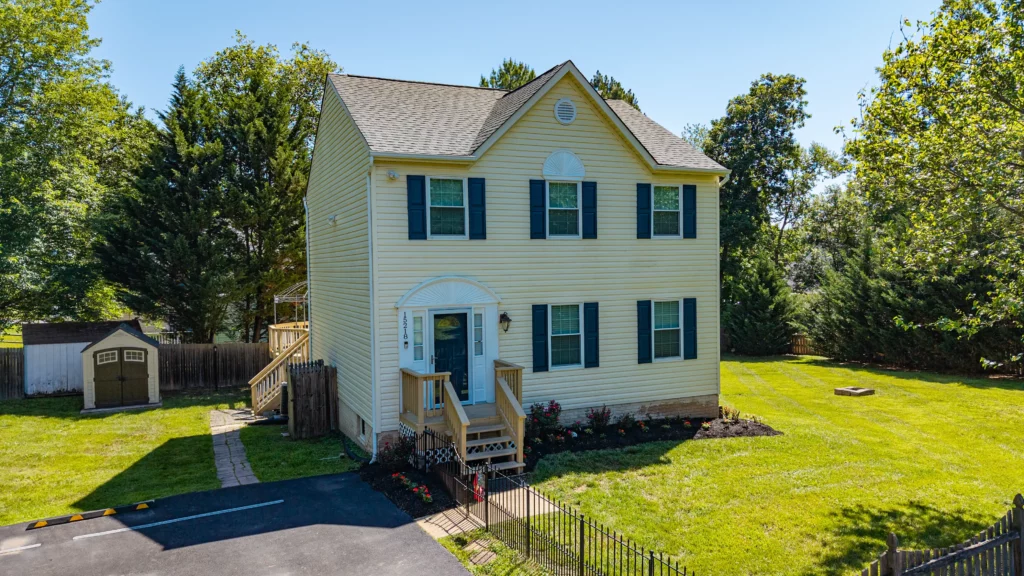 15218 sovereign place exterior front